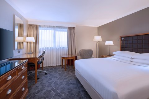 Delta Hotels Northampton photo 2