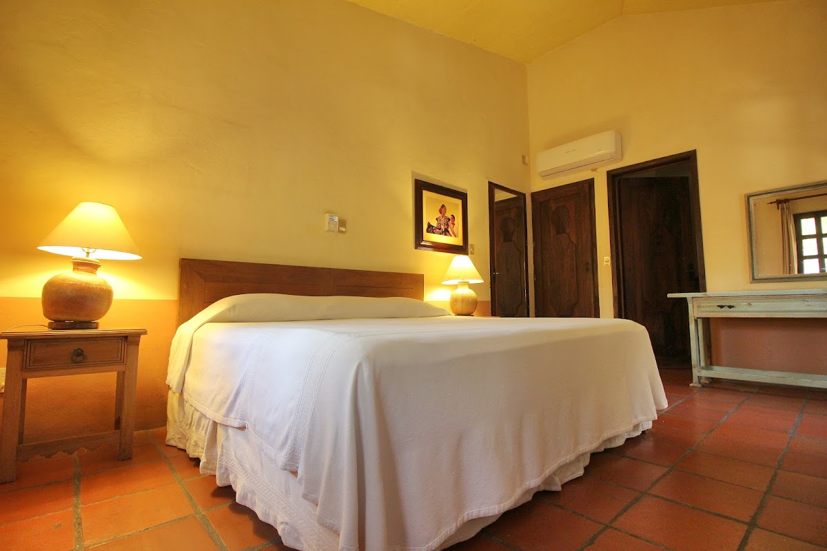 SUITES & BUNGALOWS SANTA CRUZ photo 2