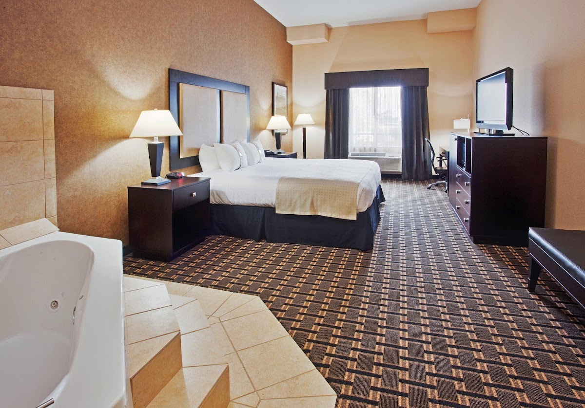 Holiday Inn Arlington NE-Rangers Ballpark by IHG photo 2