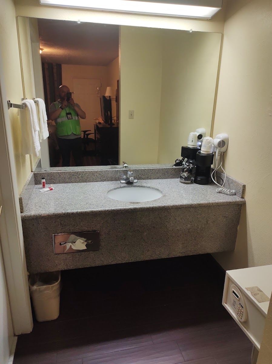 Days Inn by Wyndham Albuquerque West photo 3