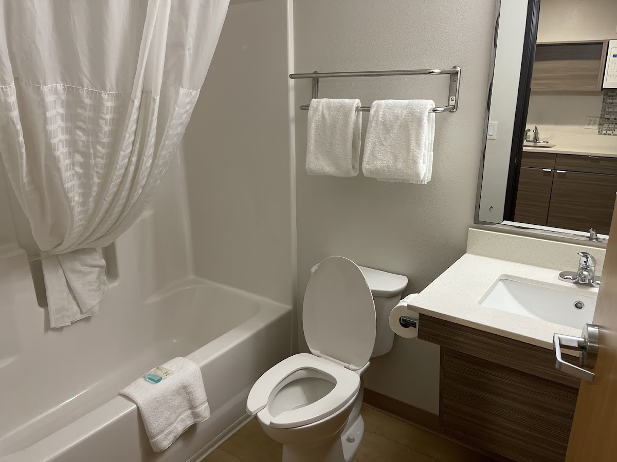WoodSpring Suites Seattle Everett photo 3