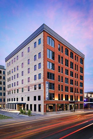AC Hotel Grand Rapids Downtown