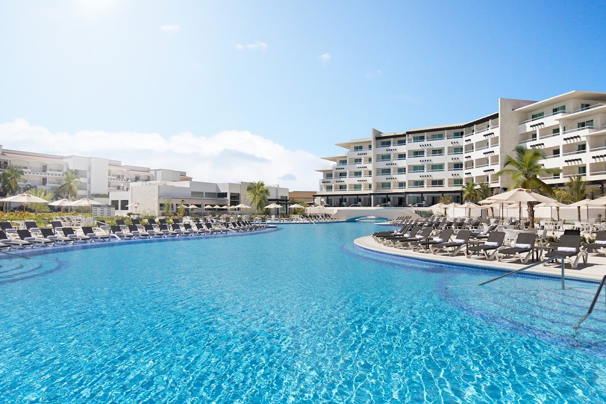Ventus at Marina El Cid Spa & Beach Resort