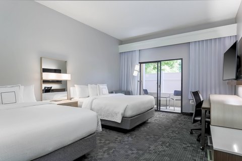 Courtyard by Marriott Tampa Brandon photo 2