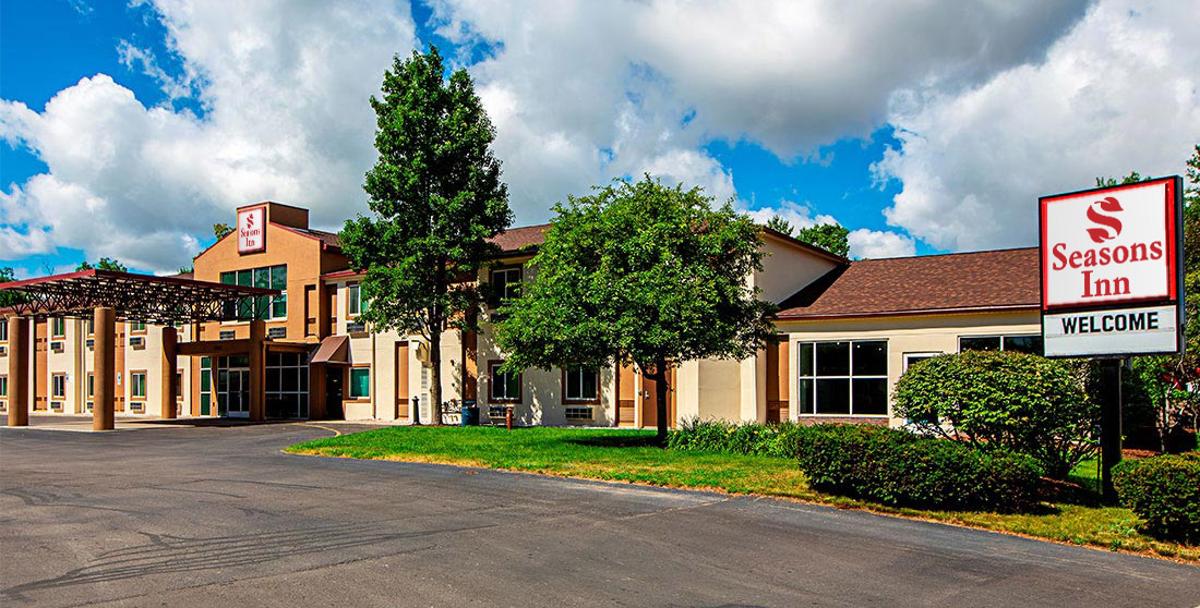Seasons Inn Traverse City