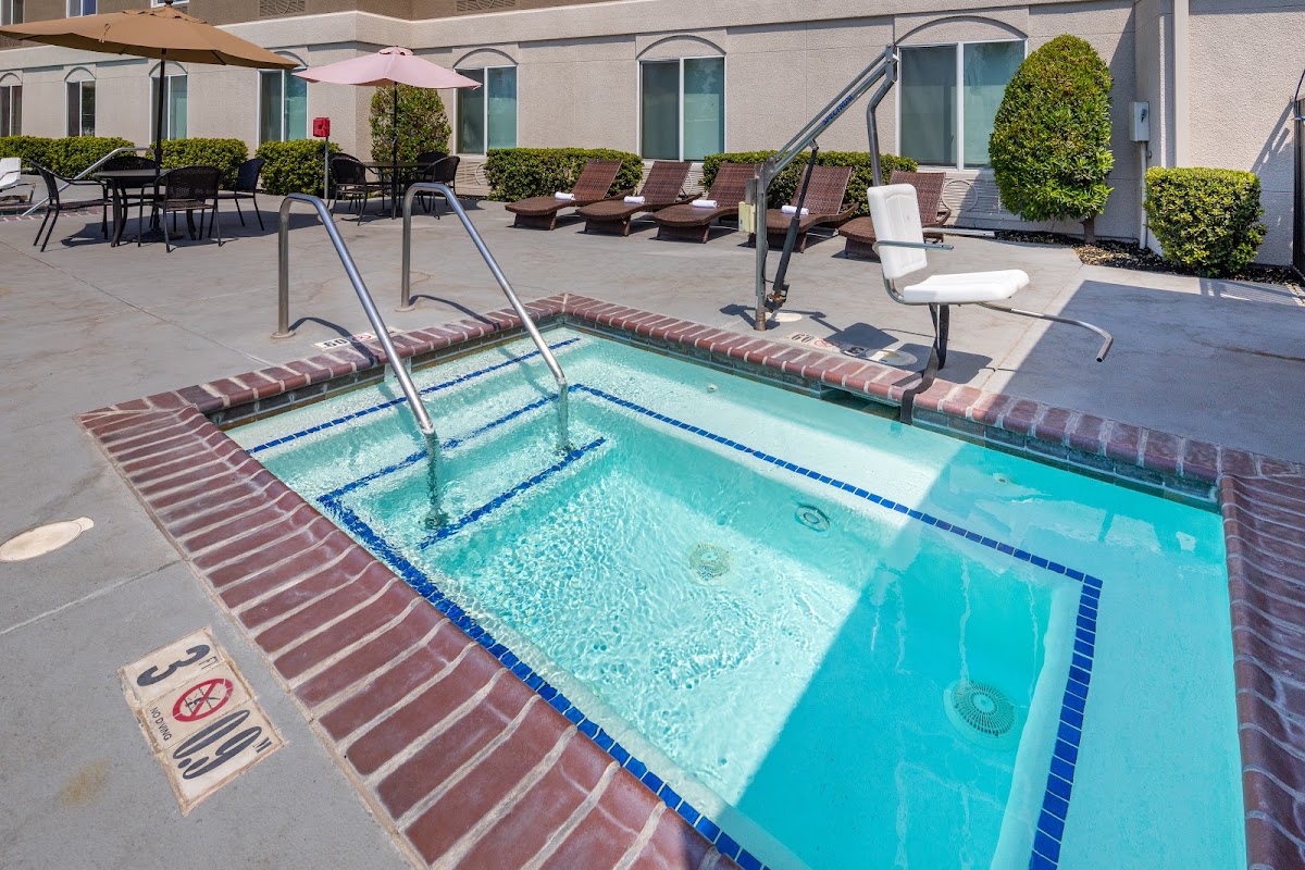 Holiday Inn Express & Suites Modesto-Salida by IHG photo 3