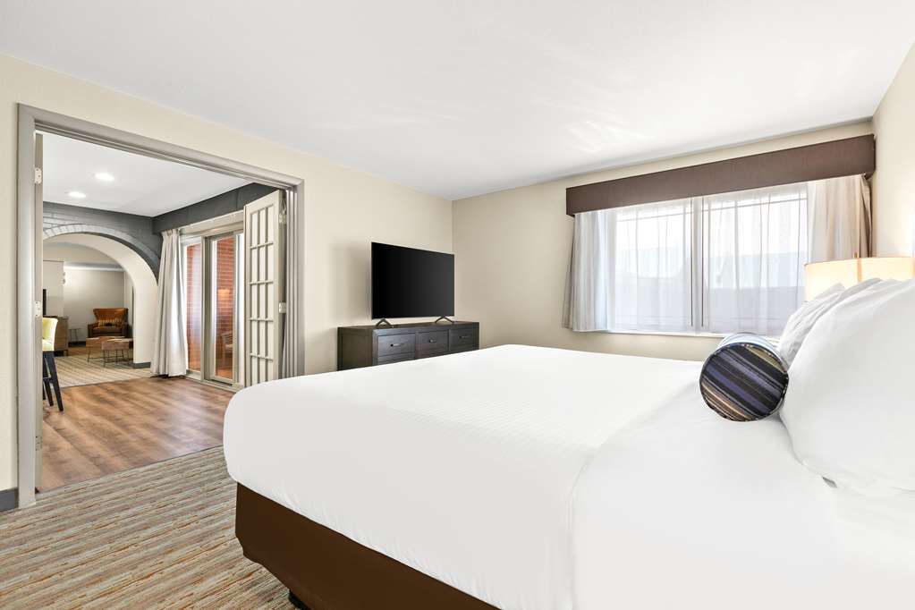 Best Western Downtown Casper Hotel photo 2