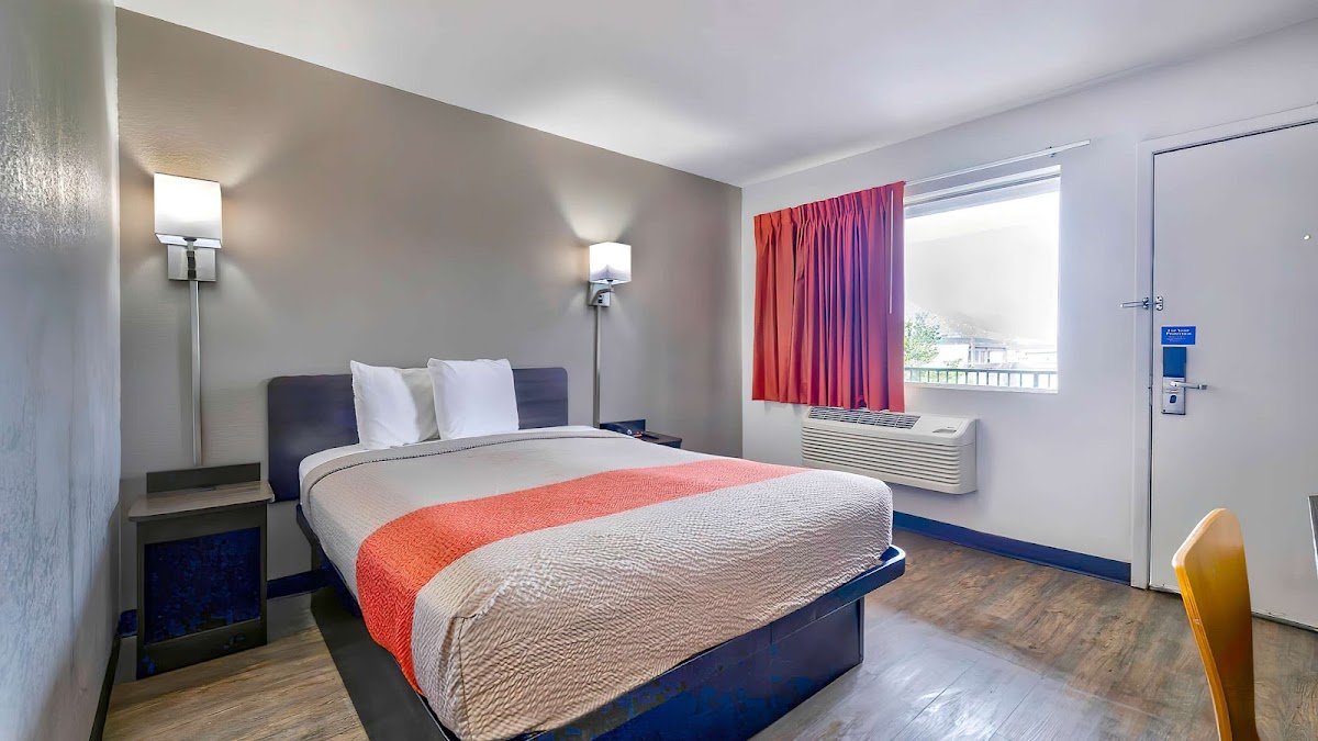 Motel 6 Gallup, NM photo 2