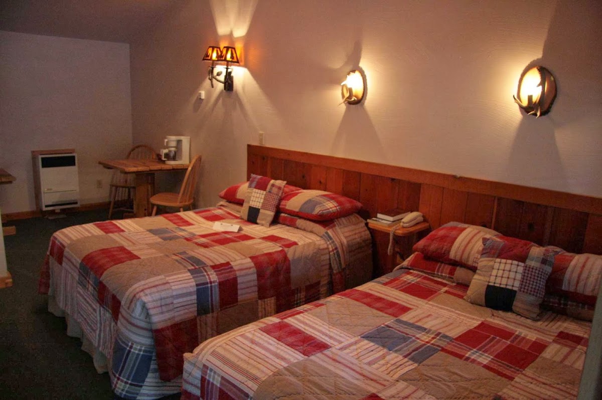 Nine Pines Motel photo 3