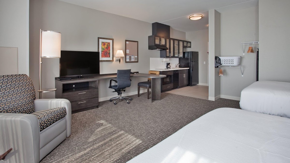 Candlewood Suites Kearney by IHG photo 2
