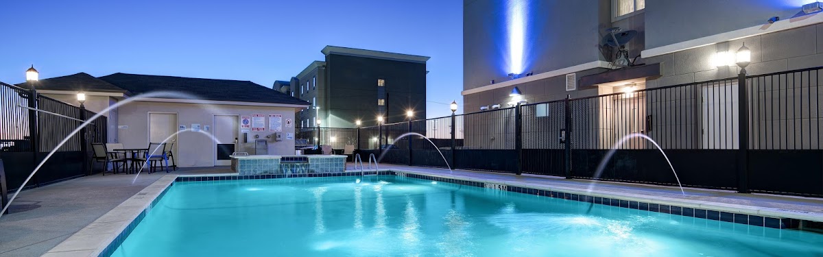Holiday Inn Express & Suites Monahans I-20 by IHG