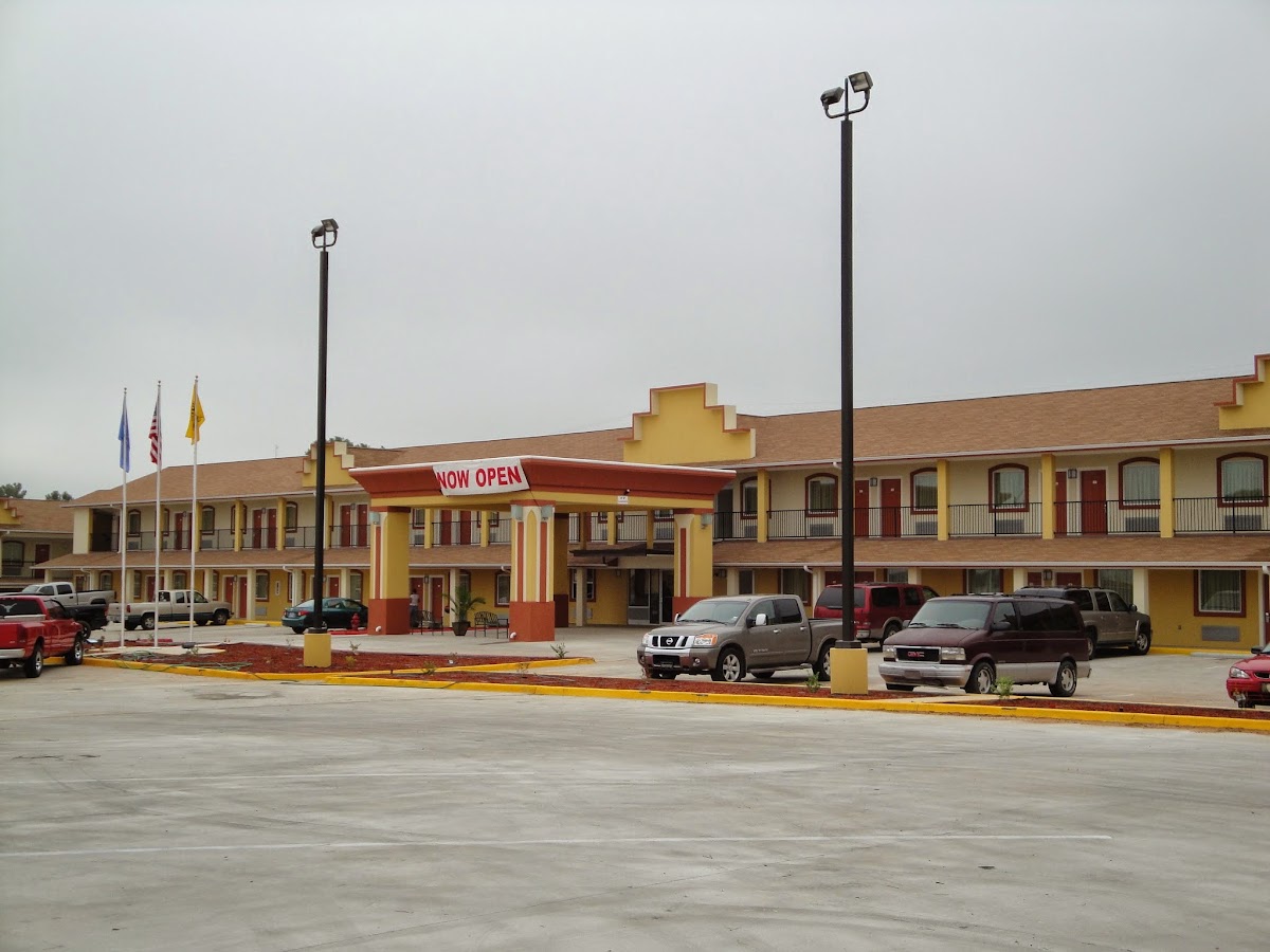 Sands Inn & Kitchen Suites