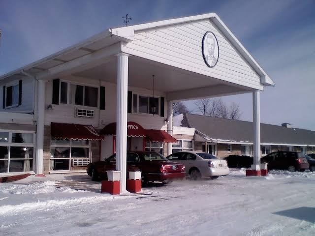 Lincoln Lodge Motel
