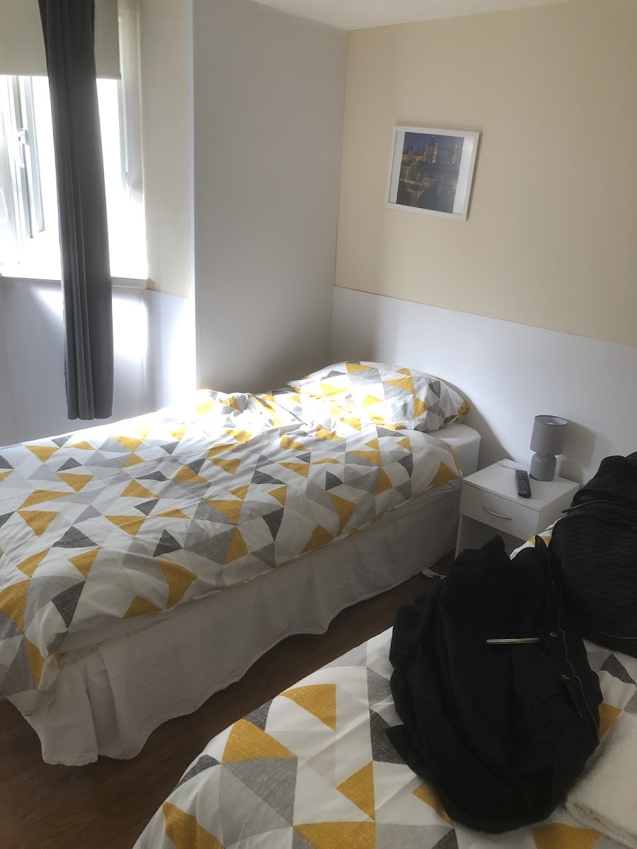 1st Bed