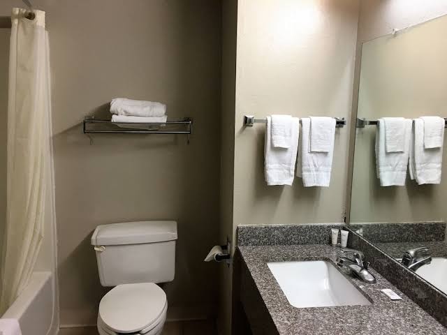 Haven Hotel Duluth photo 3