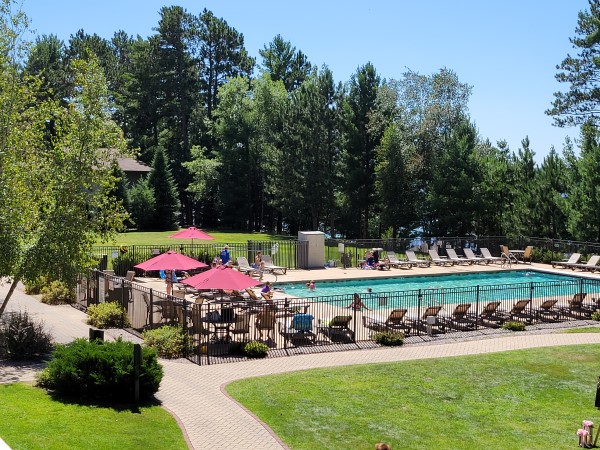 Eagle Waters Resort & Supper Club photo 3