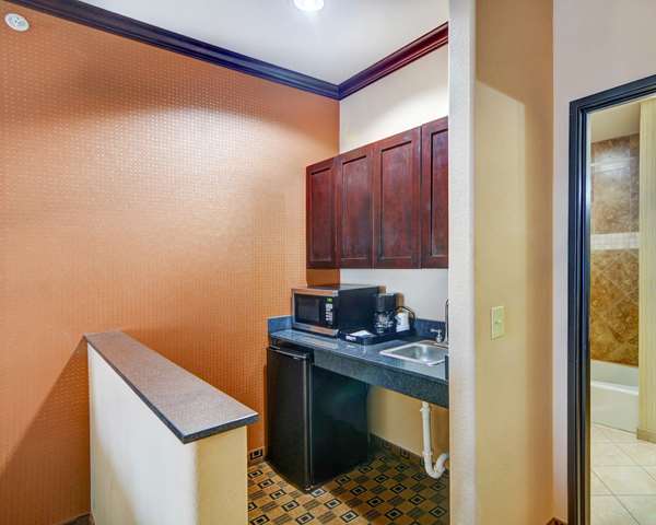 Comfort Suites Kilgore photo 3
