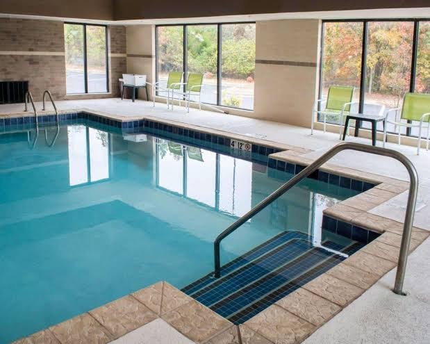 Country Inn & Suites by Radisson, Roanoke Rapids, NC photo 2