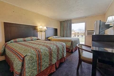 Woodville Inn photo 2