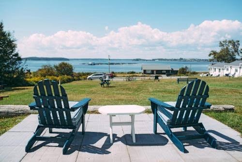 Friars Bay Inn and Cottages photo 3