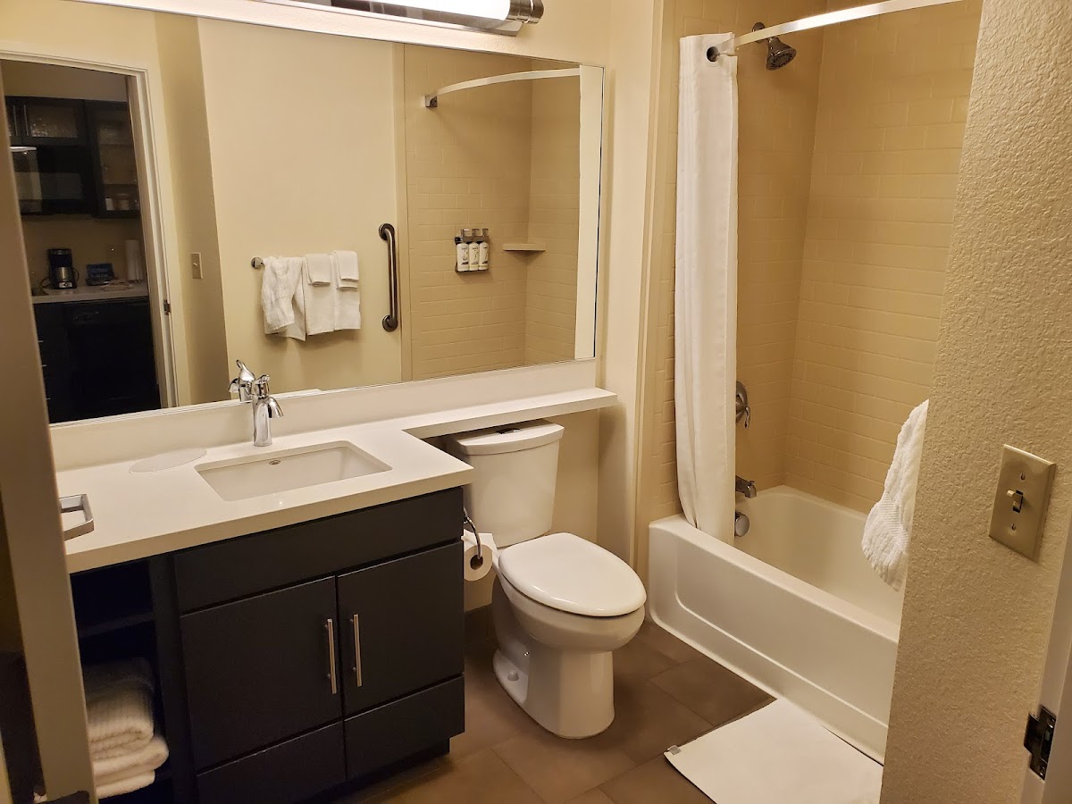 Candlewood Suites Building 2020 photo 3