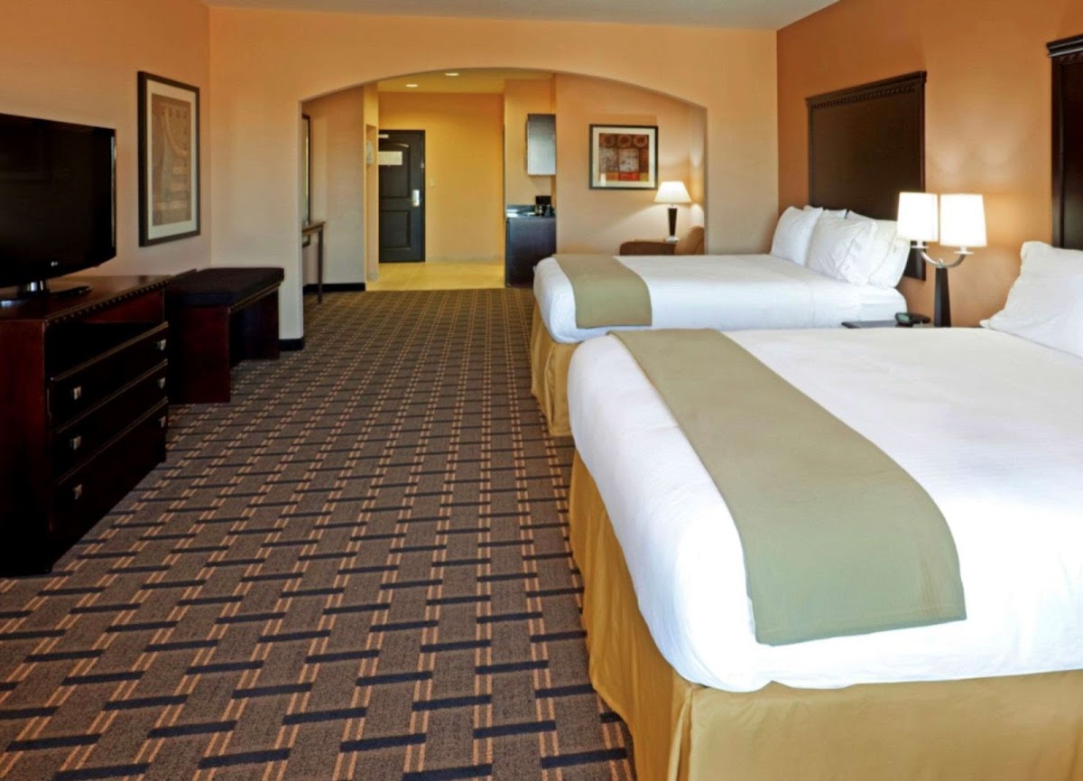 Comfort Inn & Suites Dallas Medical-Market Center photo 2