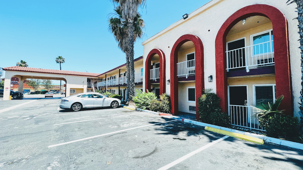 Casa Blanca Express & Suites Cypress Buena Park - Anaheim Area