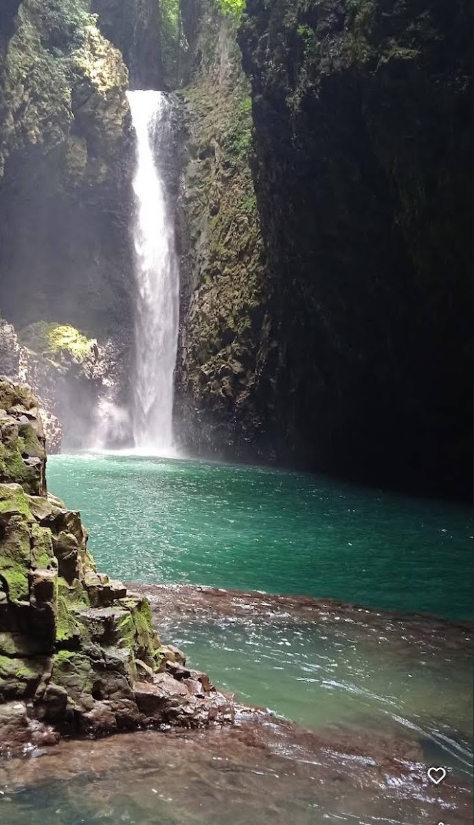 Cascada El Encanto