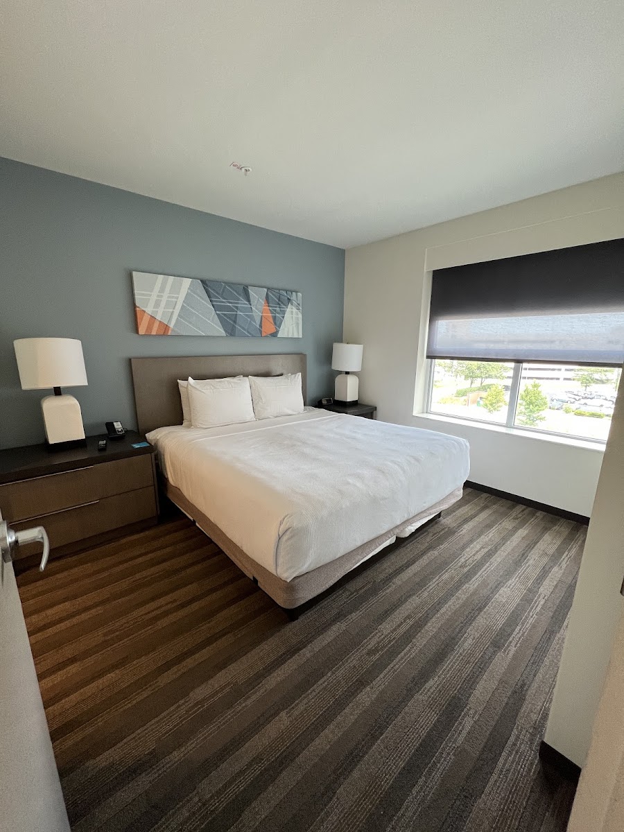 Hyatt House Chicago / Oak Brook photo 2