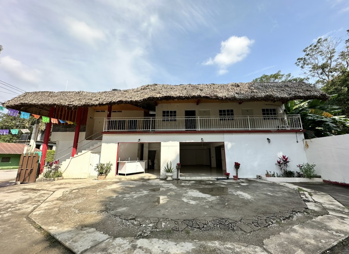 Tours Y Hospedaje El Huasteco