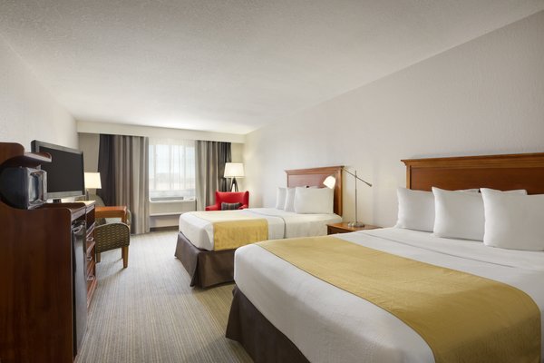 Country Inn & Suites by Radisson, Sidney, NE photo 2