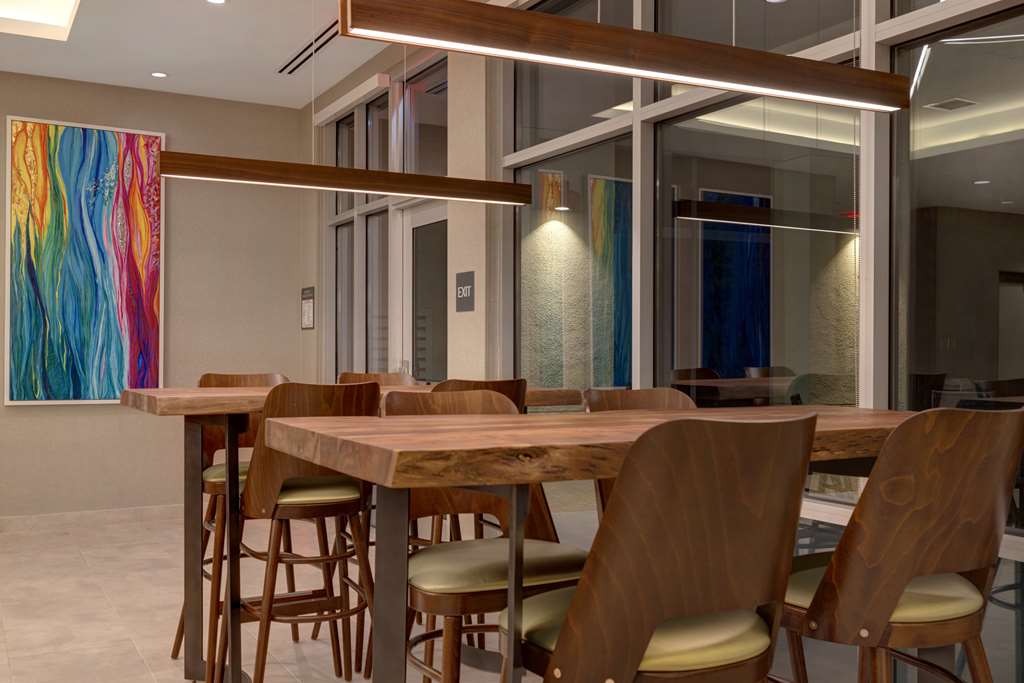 Hilton Garden Inn Temecula photo 3