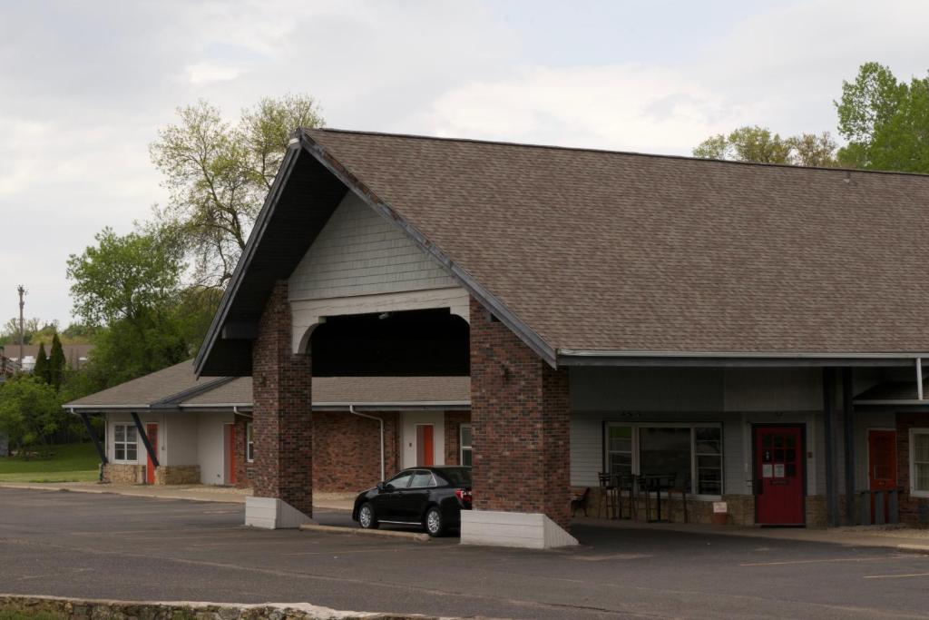 St. Croix Suites - St. Croix Falls