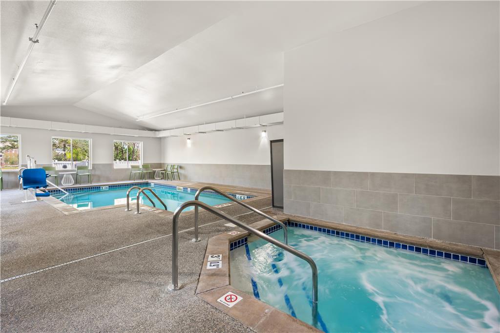 Spark by Hilton Eden Prairie photo 3