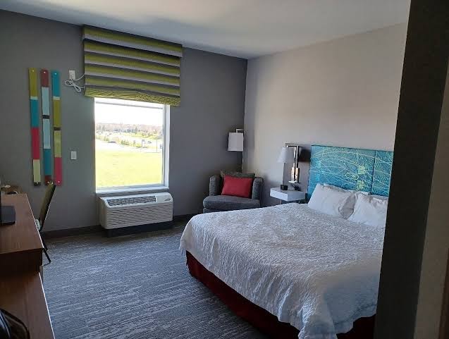 Hampton Inn Brooklyn Park photo 3