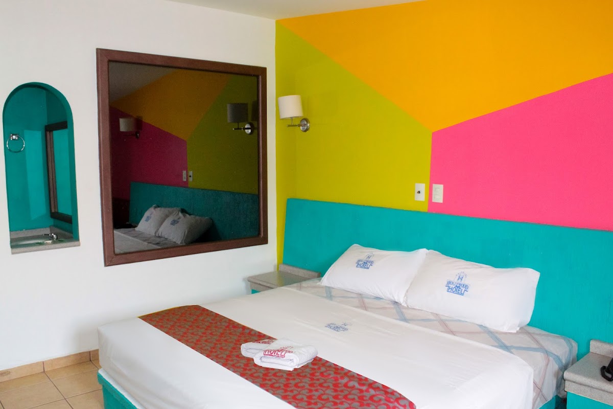 Hotel Hollywood photo 2