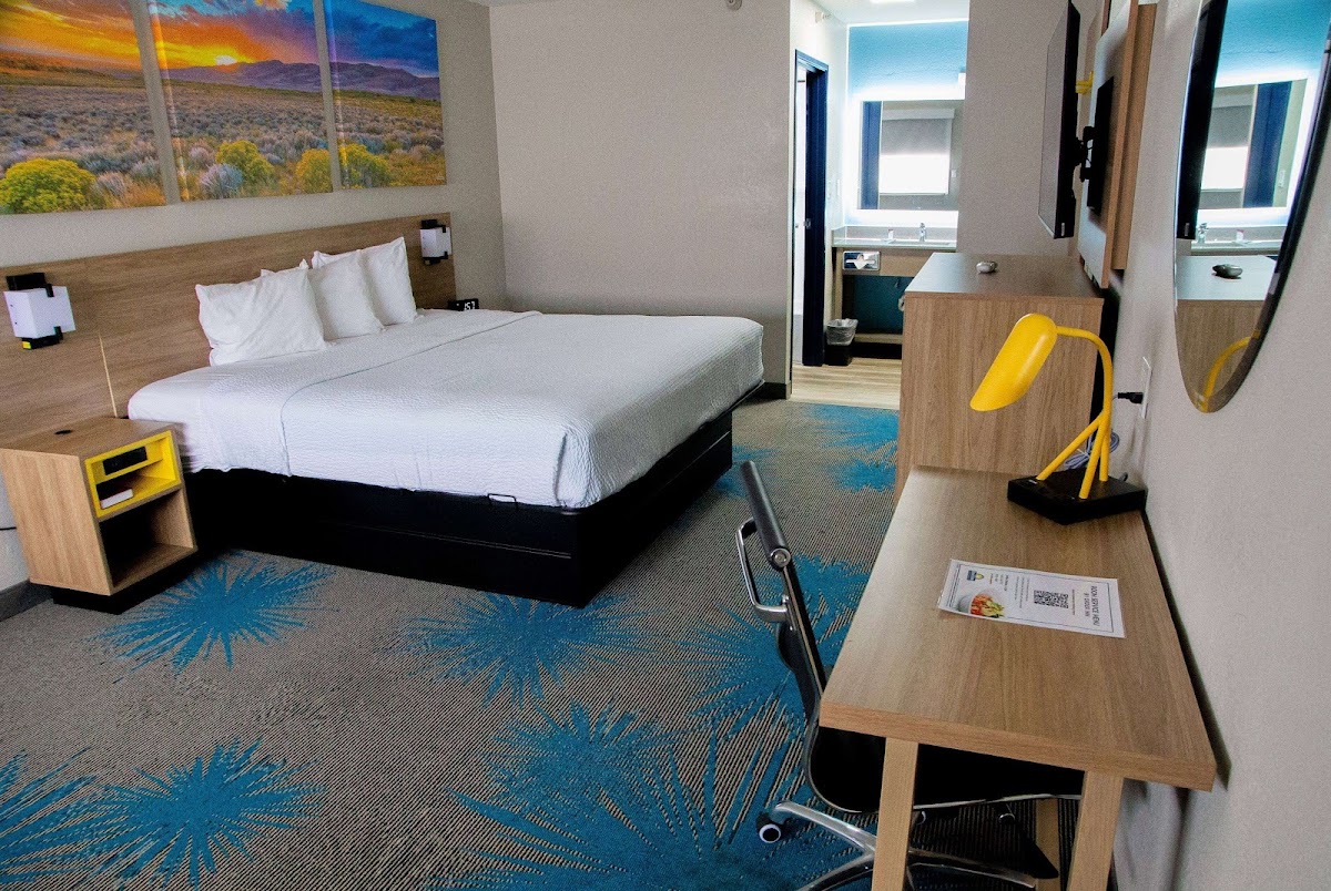 Days Inn by Wyndham Amarillo - Medical Center photo 2