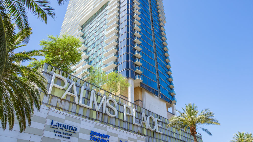 Palms Place Hotel photo 2