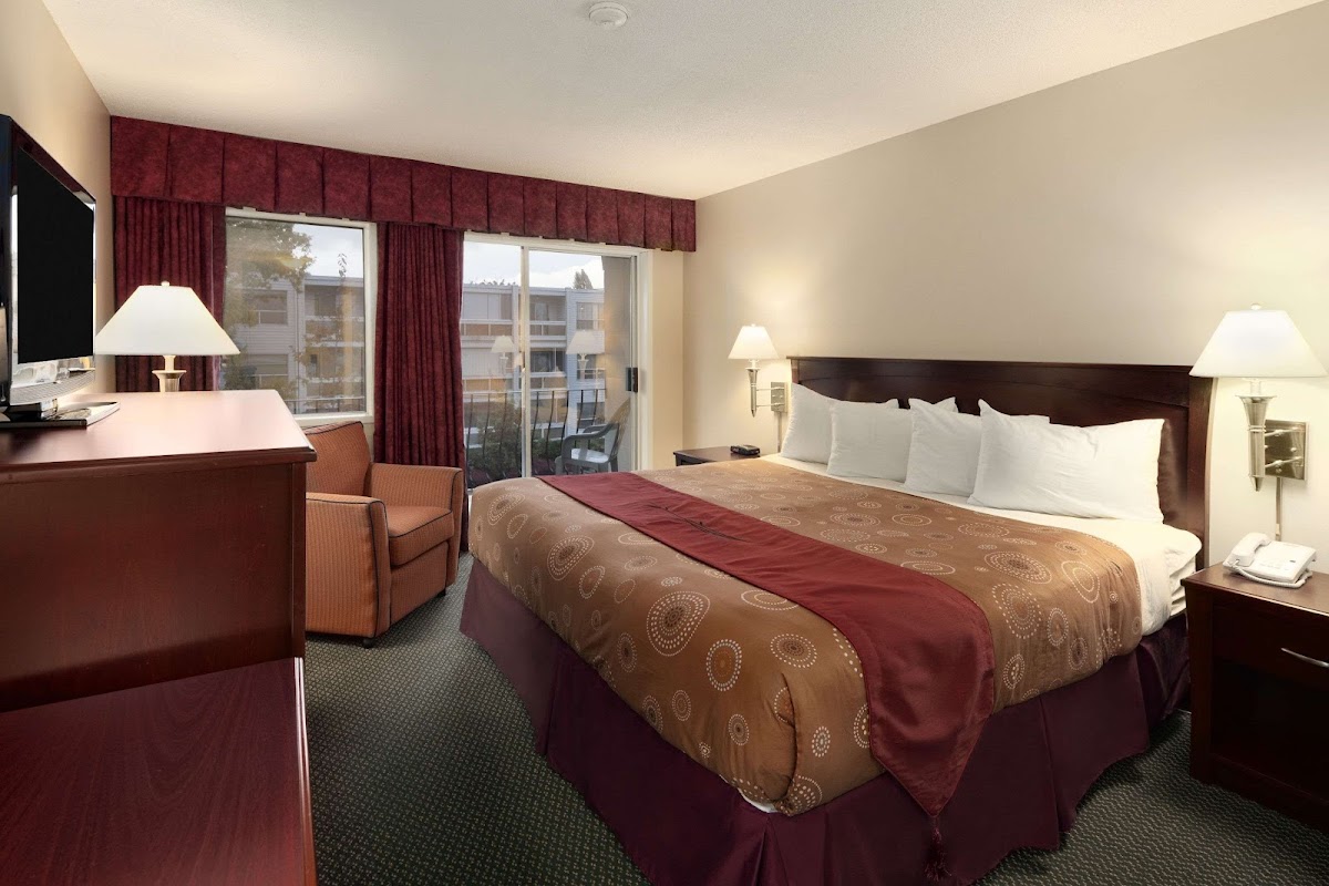 Travelodge by Wyndham Nanaimo photo 2