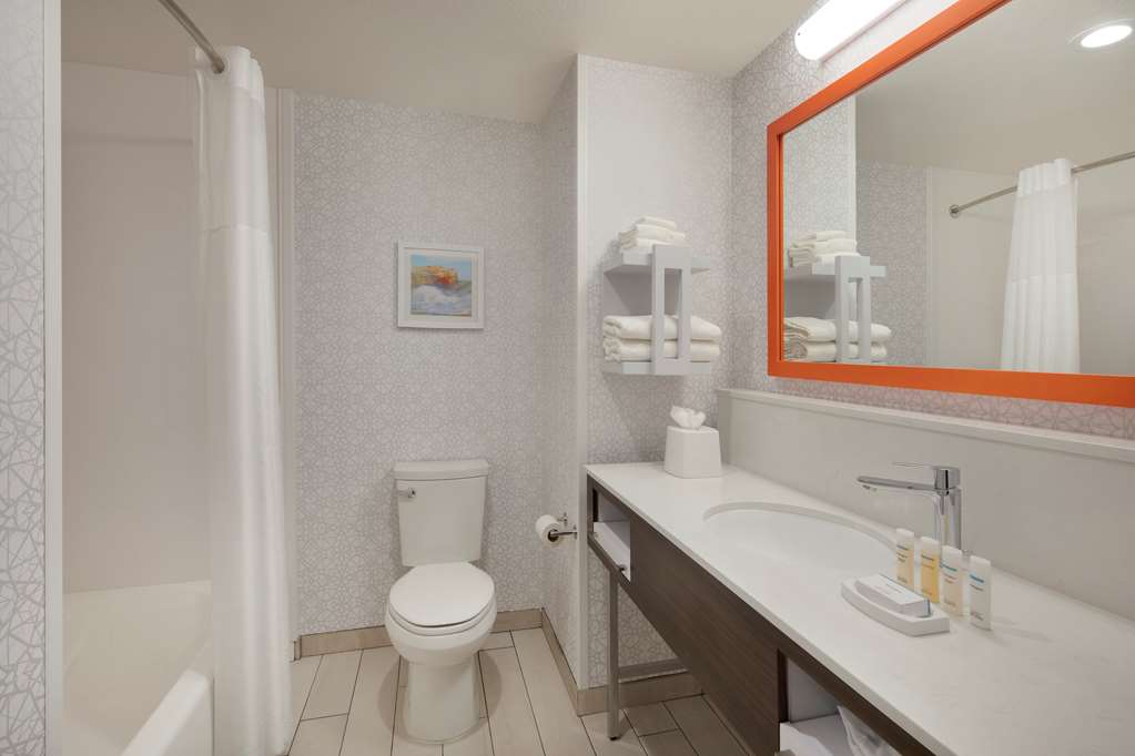 Hampton Inn Santa Cruz West photo 3