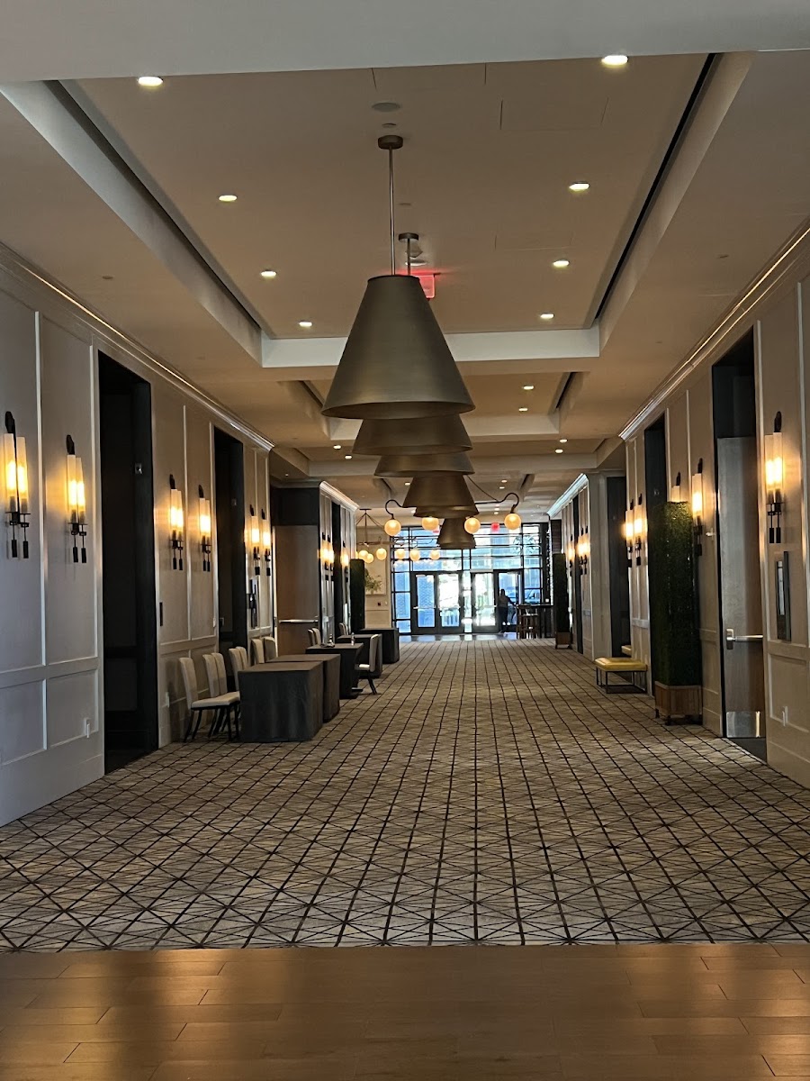 The Hotel at Avalon, Autograph Collection photo 2