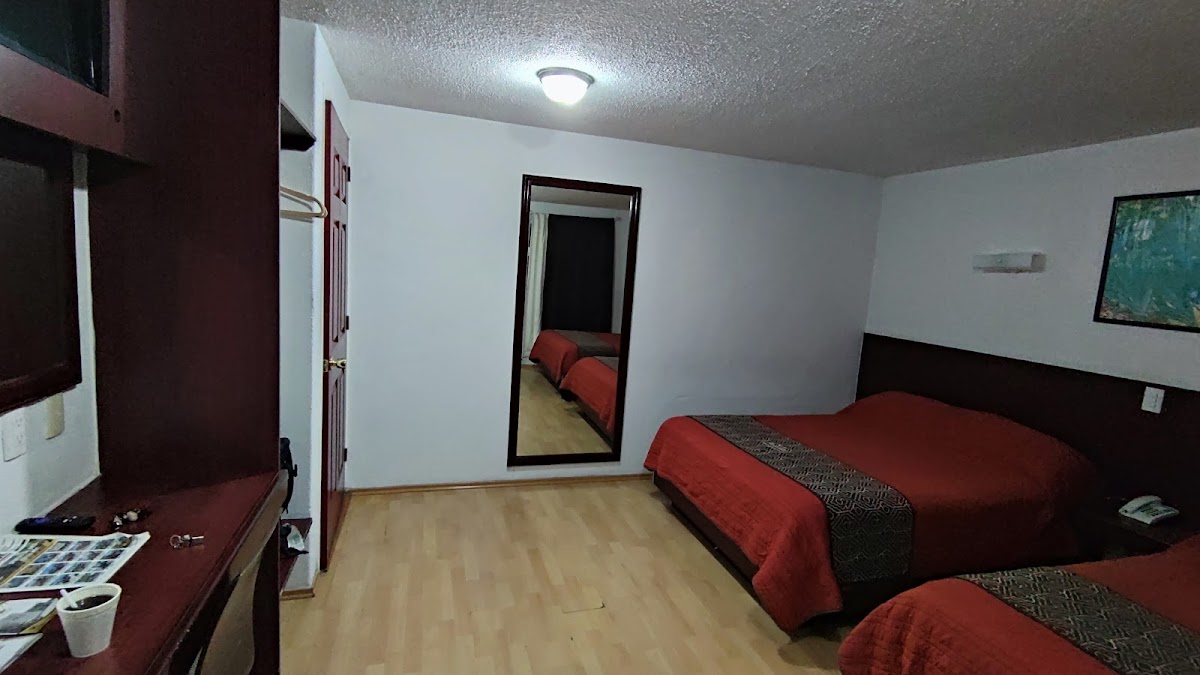 HOTEL PLAZA REAL photo 2