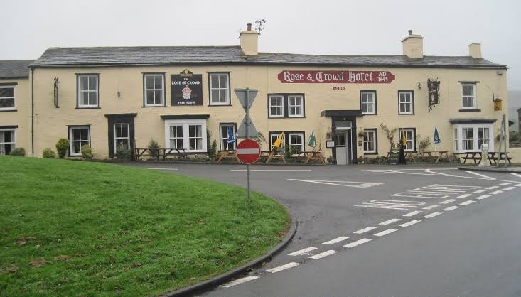 Rose & Crown Hotel