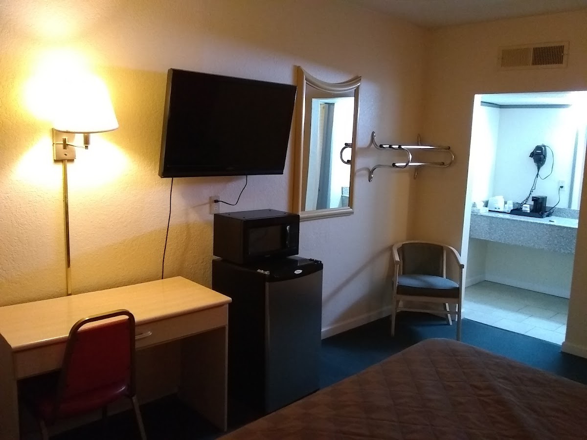 Budget Inn Perryton photo 2