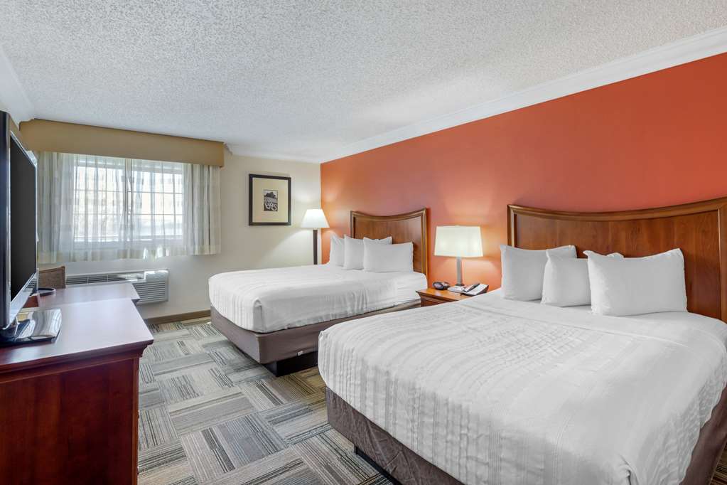 Best Western Plus Loveland Inn photo 2
