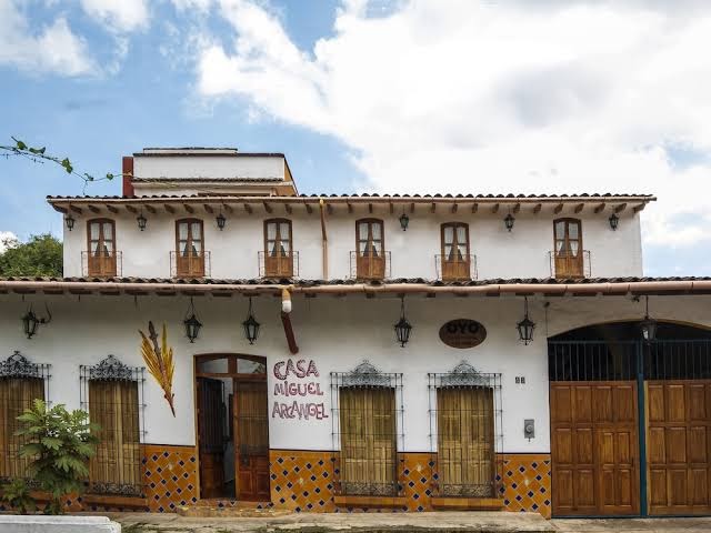 Casa Arcángel Miguel
