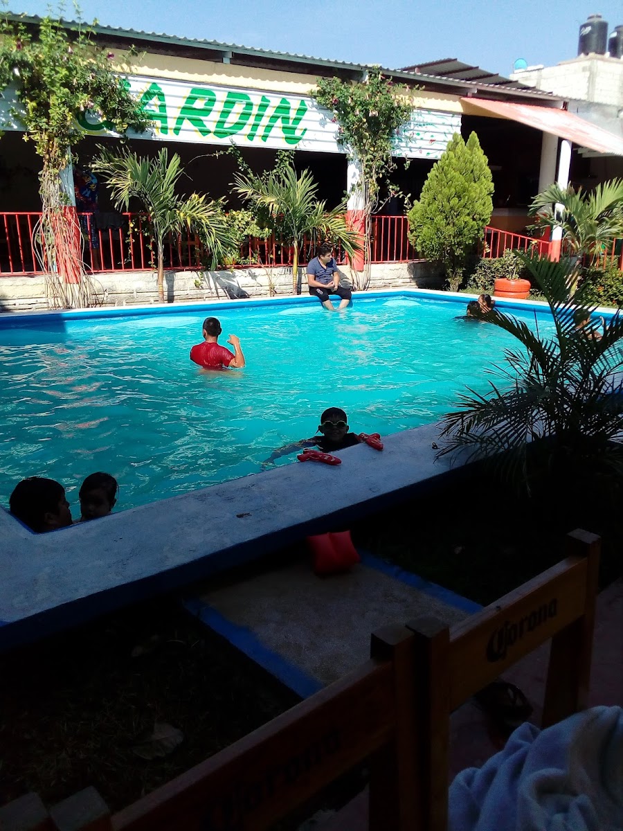 Auto Hotel Caracoles