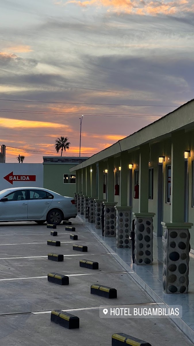 Hotel Bugambilias San Quintín