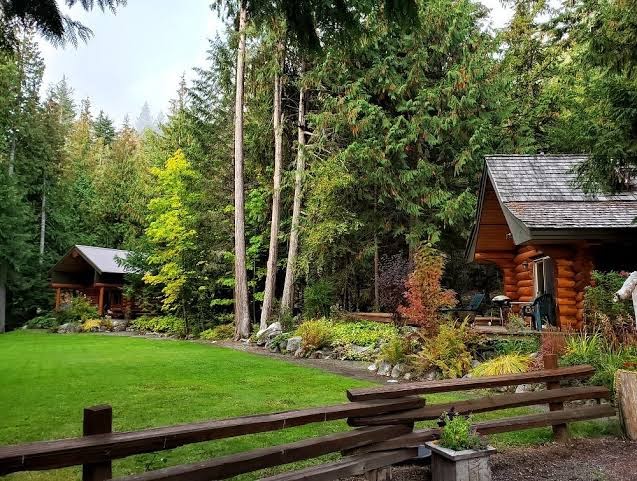 Ivey Lake Lodge