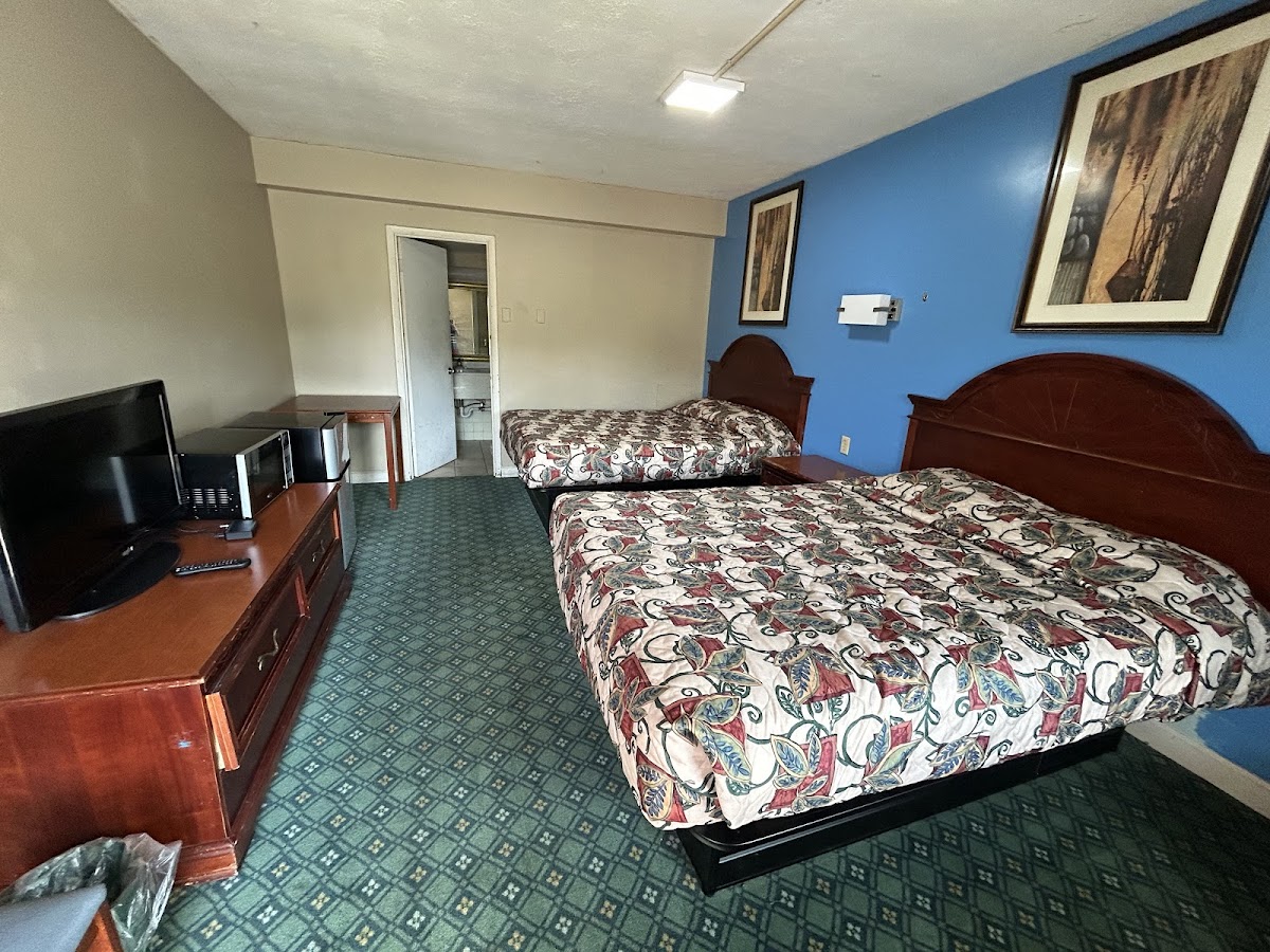 Homegate Inn photo 2